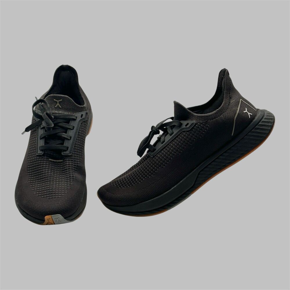 Flux Adapt Runner Black Gum Mens Size 9 Womens Size 10.5 Running Athletic Shoes